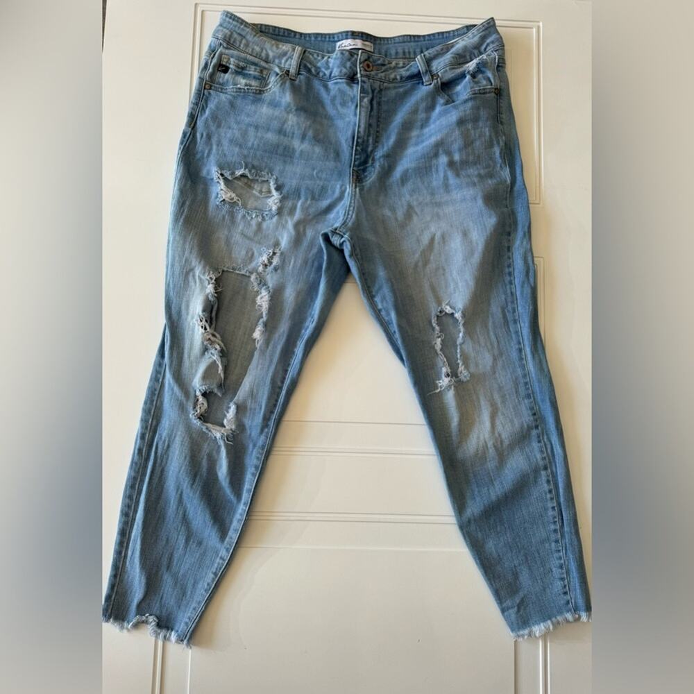 KanCan Womens Sz 20 Super Distressed Skinny Jeans Light Wash Raw Hem